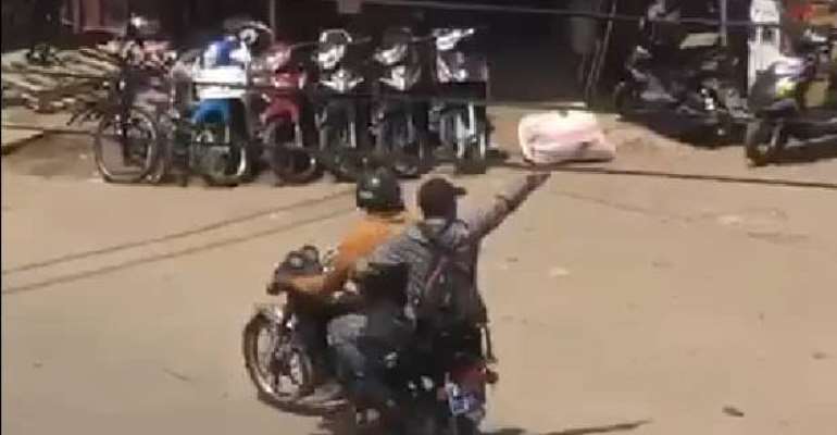 Armed robbers on motorbikes