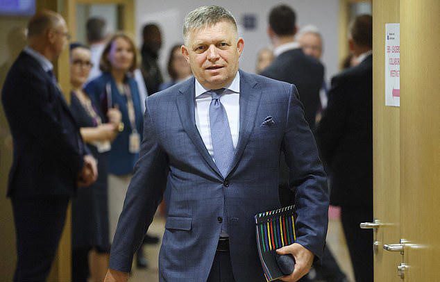 Robert Fico alarmed at Trump psychological disorder Robert Fico alarmed at Trump psychological disorder