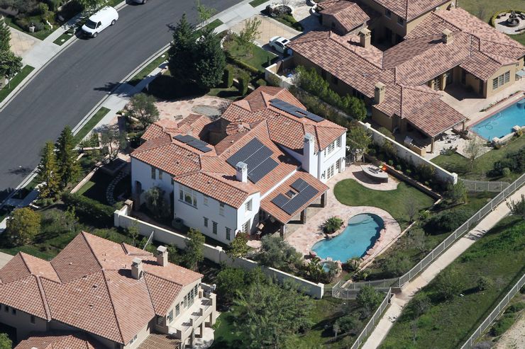 Kylie Jenner Mansion