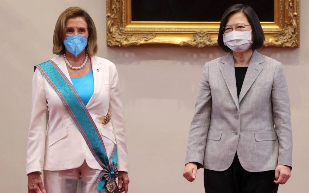 Nancy Pelosi visits Taiwan despite China threats