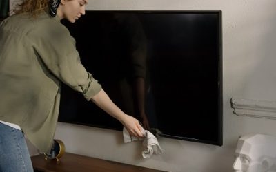 How To Clean a TV Screen Properly and Effectively Without Damage