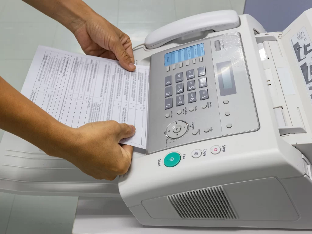 How to Send and Receive Faxes Online Without a Fax Machine or Phone Line