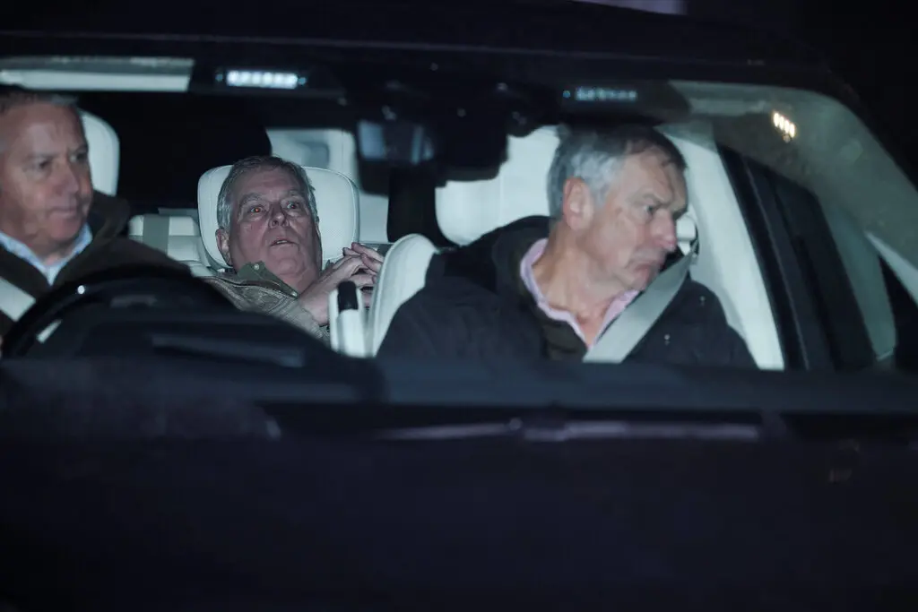 Prince Andrew in taxi